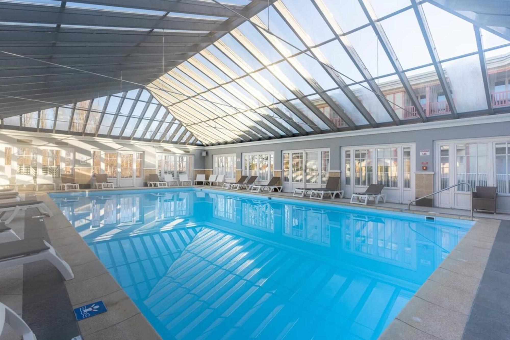 Beautiful Flat With Swimming Pool Tennis Court And Parking 148 Le Touquet Bagian luar foto